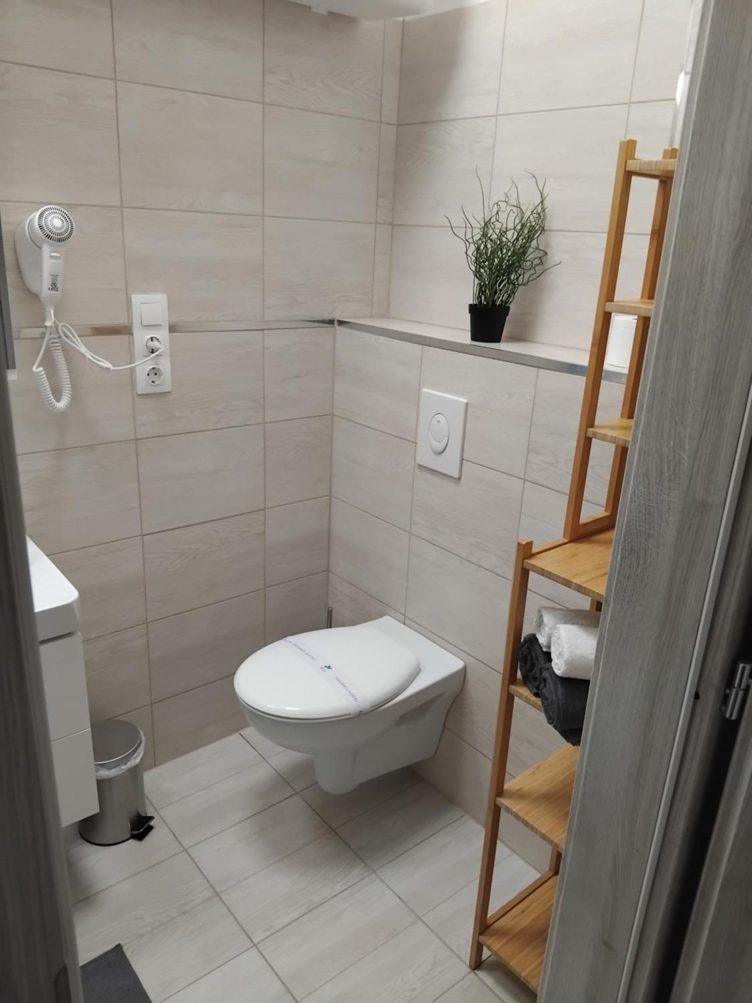 Appartement Szent Benedek Apartman à Fot Extérieur photo