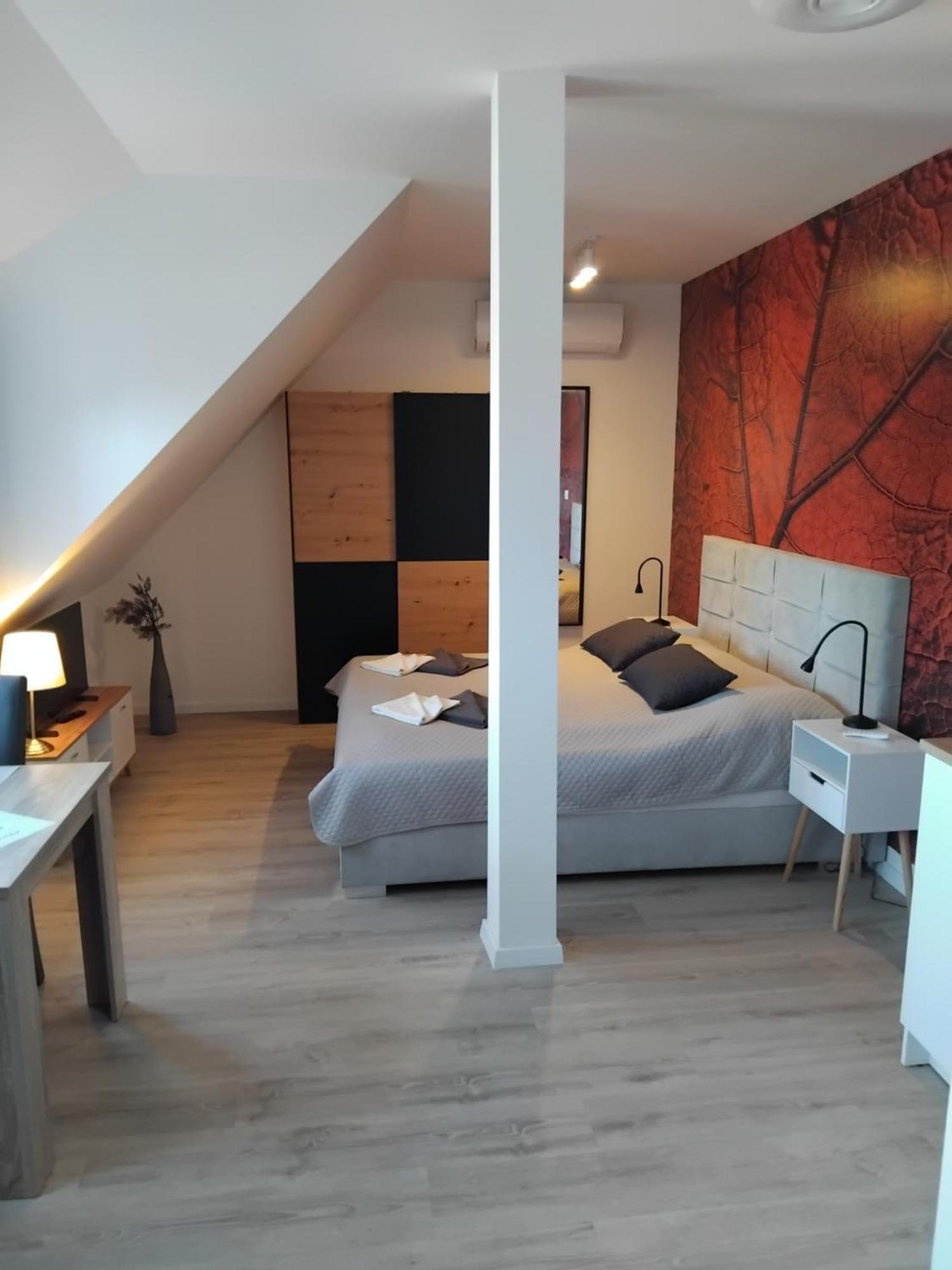 Appartement Szent Benedek Apartman à Fot Extérieur photo